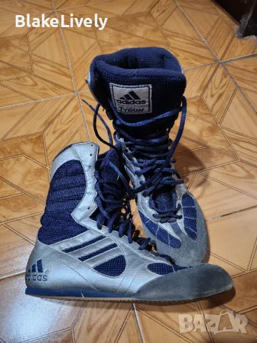 Дамски зимни маратонки Адидас 