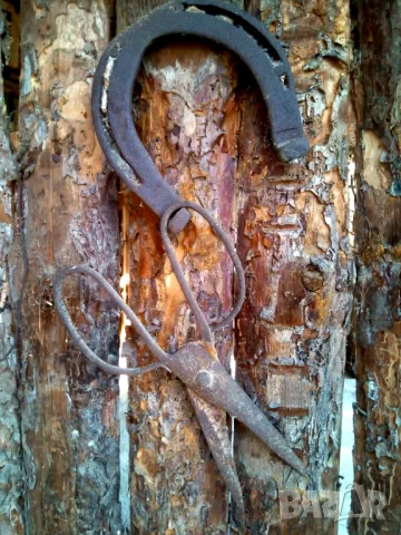 Стара ножица ,сърпове - декор, снимка 4 - Антикварни и старинни предмети - 47291604