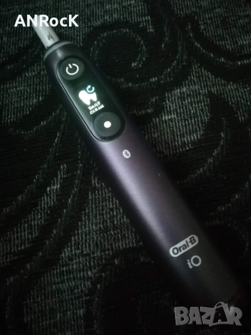 Четка за зъби Oral-B iO Series 9 