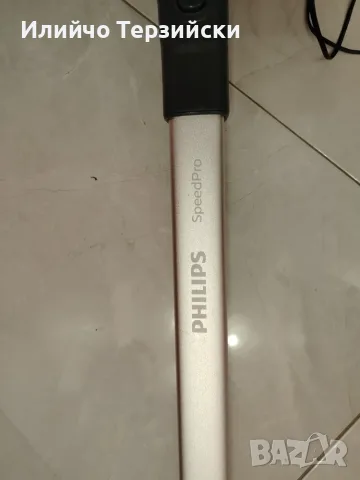 Вертикална безжична прахосмукачка Philips SpeedPro, снимка 6 - Прахосмукачки - 56135093