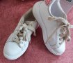 Бели кецове за момиче , снимка 1 - Детски обувки - 39995351
