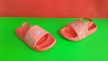 Английски детски сандали-джапанки, снимка 1 - Детски сандали и чехли - 40936363