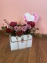 Идеален подарък за 8-ми март!  Аранжирани чантички, снимка 1 - Изкуствени цветя - 44450724