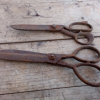 Стара Кована ножица, снимка 2 - Антикварни и старинни предмети - 36370210