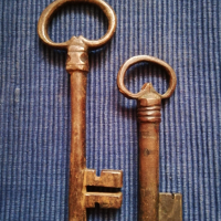 Стари ключове от врати и порти, снимка 8 - Антикварни и старинни предмети - 44577840