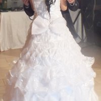 Красива булченска рокля, снимка 3 - Сватбени рокли - 35713552