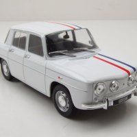 Renault 8 Gordini 1964 - мащаб 1:24 на Whitebox моделът е нов в кутия, снимка 7 - Колекции - 44491230