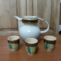 Ретро керамична кана и чаши , снимка 6 - Антикварни и старинни предмети - 36223251