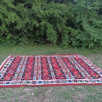 Чипровски килим, модел "Пиротски", снимка 1 - Антикварни и старинни предмети - 42140663