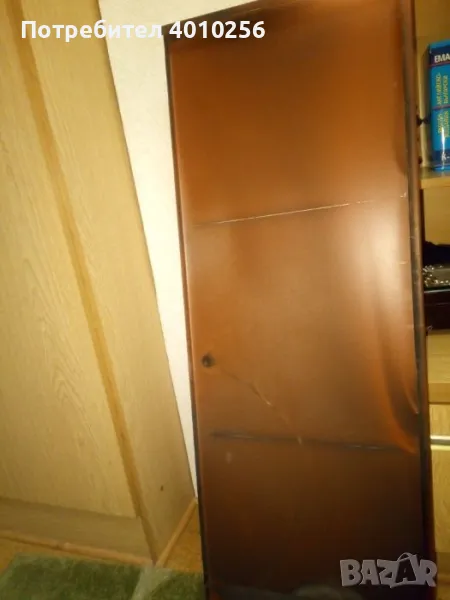 ПОДАРЯВАМ ГОРЕН КАПАК ЗА АКУМУЛИРАЩА ПЕЧКА ИЗГРЕВ , снимка 1