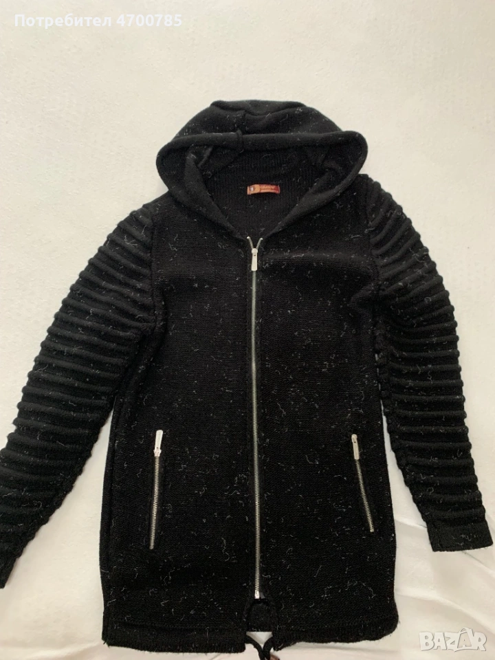 Чисто нова вълнена жилетка ., снимка 1