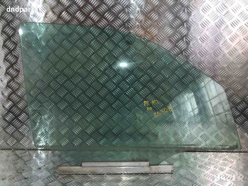 Предно дясно стъкло Mercedes ML,w163,2002г., снимка 1