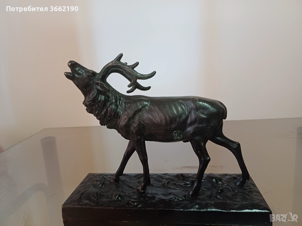Бронзова фигура на елен, снимка 1