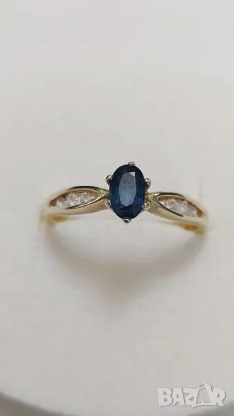 Годежен златен пръстен със сапфир и диаманти, снимка 1