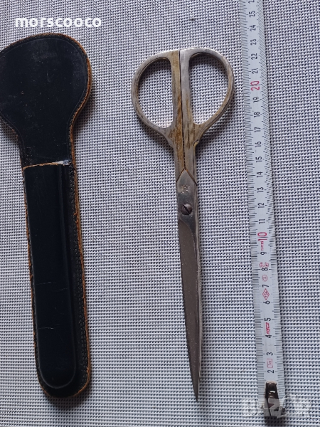 стара ножица -,,Solingen"

с калъфче, снимка 1