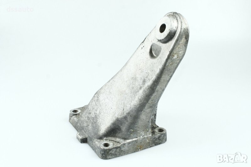 Лапа двигател за Mercedes W124 300 E TE D TD 4 Matic 260E 6032233204, снимка 1