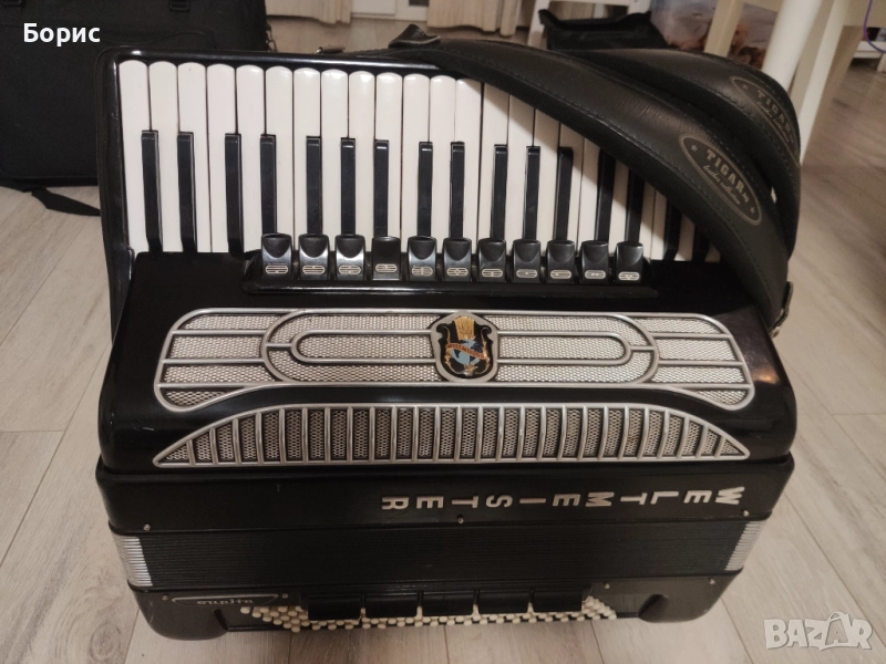 Акордеон Weltmeister Supita / Супита, снимка 1