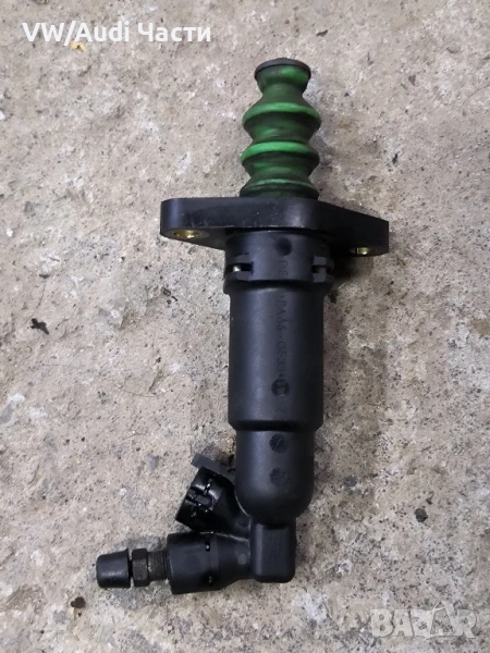 Помпа съединител за Голф 4 Ауди А3 Сеат Шкода Бора VW Golf 4 Audi A3 Seat Skoda Bora 1J0721261D, снимка 1