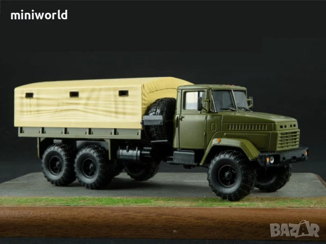 КРАЗ 6322 бордови с тента 1989 - мащаб 1:43 на Наши Грузовики моделът е нов в кутия, снимка 4 - Колекции - 50547331