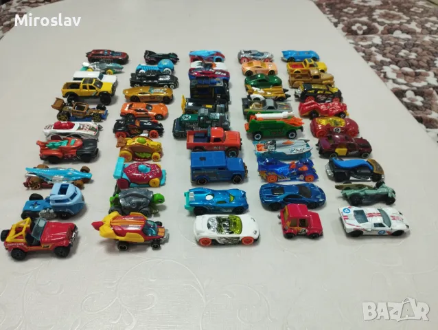 колички хот уилс 64 броя, снимка 3 - Коли, камиони, мотори, писти - 48707324