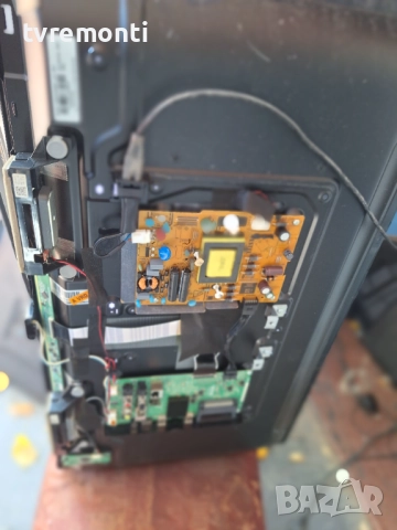 PSU 17IPS62 за 32-инчов телевизорTELEFUNKEN 32FA6001  , с дисплей VES315UNGH-L3-N41, снимка 3 - Части и Платки - 52164404