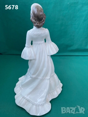 Порцеланова статуетка ,,Coalport”, снимка 3 - Статуетки - 53814851