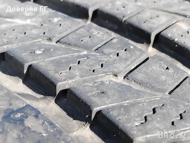 Гуми 215 75 16 C Ц за бус Максис Maxxis 2 броя - нов внос. Не са нови!, снимка 2 - Гуми и джанти - 53845751