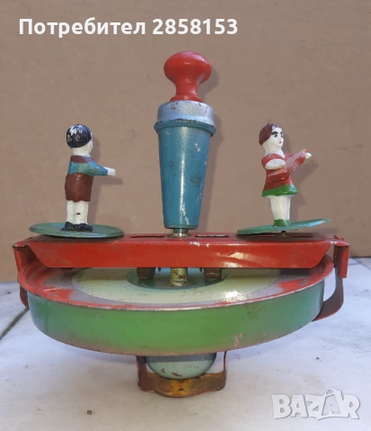 Стара ламаринена  играчка,въртележка,пумпал, снимка 2 - Антикварни и старинни предмети - 53534673