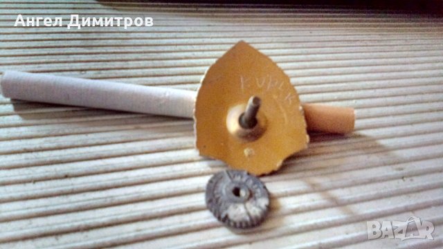 Емайлиран знак на винт Отличник на съветската армия Курск, снимка 8 - Антикварни и старинни предмети - 35693199