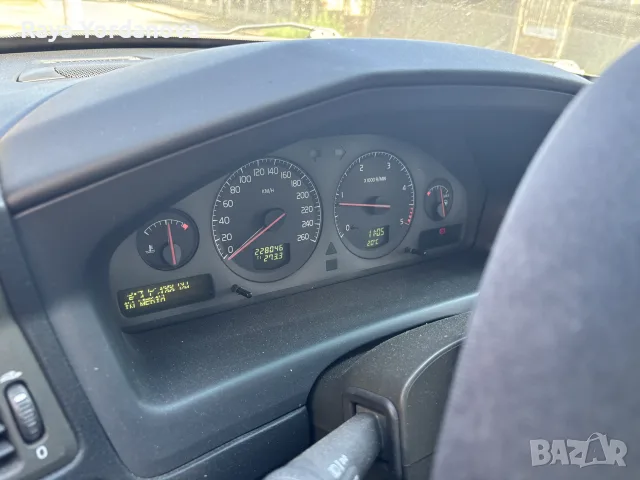 Volvo v70. -2.4 D5, снимка 7 - Автомобили и джипове - 56191503