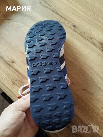 Страхотни Adidas 42н, снимка 5 - Маратонки - 44238563