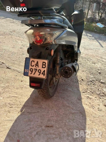 Продавам скутер KYMCO, снимка 2 - Мотоциклети и мототехника - 53844396