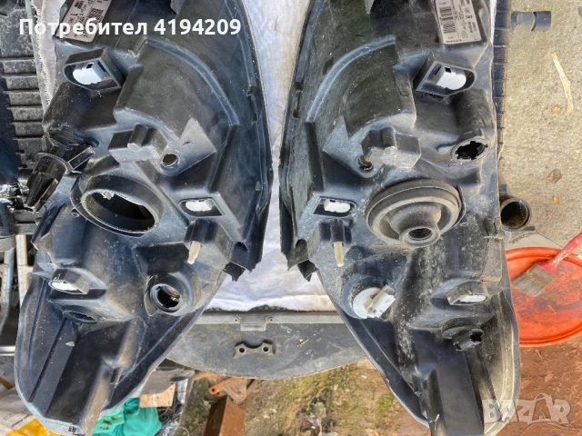 Дачия докер ляв и десен фар забележка , снимка 3 - Части - 53480539