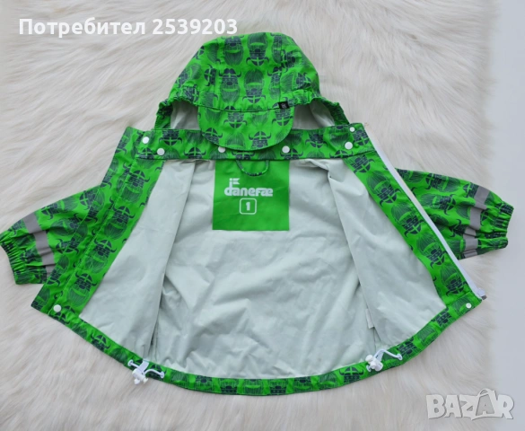Комплект за дъжд 9-12 месеца, снимка 4 - Комплекти за бебе - 53576595