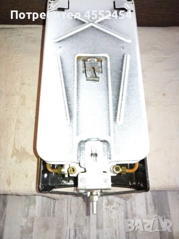 Продавам газов проточен бойлер