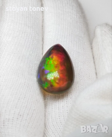 Голям черен опал с патерн Медна пита и впечатляващи отблясъци 9.22кт.! Нов!, снимка 5 - Други - 50925535