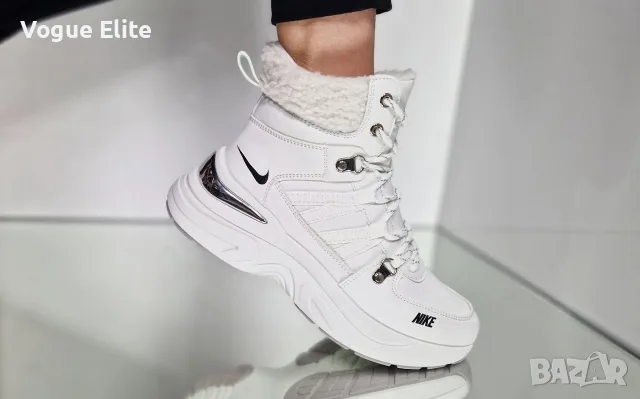 Намаление на дамски зимни боти Nike в бяло, снимка 2 - Дамски боти - 56138627
