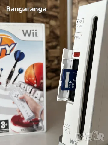 Nintendo Wii (Бяла, PAL) – ПЪЛЕН КОМПЛЕКТ + ОРИГИНАЛНА КУТИЯ, снимка 2 - Nintendo конзоли - 55986222