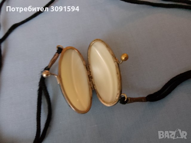 много рядко протмоне от естествена мида за носене на врат със сърма -1920г  , снимка 12 - Антикварни и старинни предмети - 41442910