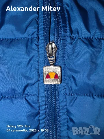 Елек Ellesse с качулка, снимка 2 - Детски якета и елеци - 55954298