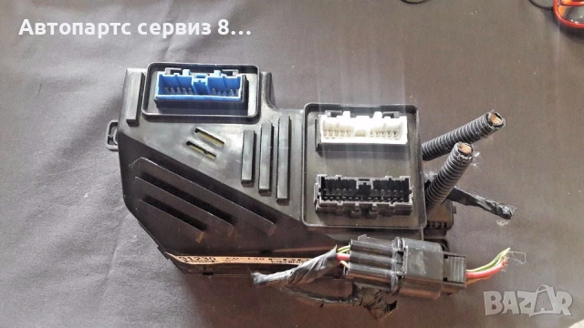 Преден панел с предпазители FD FDD за KIA Rio 1.4 Бензин (2002) 91230-FD-130, 0401070094, снимка 4 - Части - 53120720