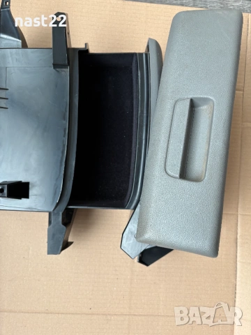 Жабки под предна седалка Фолксваген Голф 5/VW Golf 5 