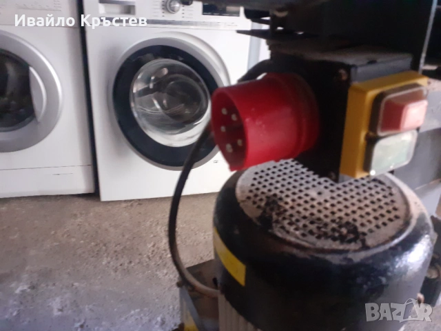 Продавам цепачка за дърва , снимка 2 - Други машини и части - 53641643