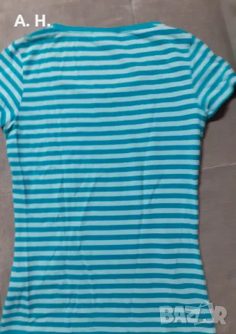 Памучна зелена тениска на райета Hugo Boss, снимка 2 - Тениски - 27015111