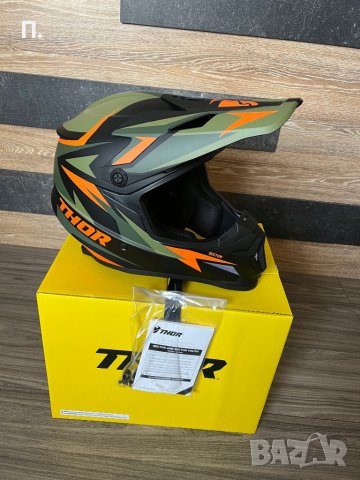 Каска и очила за off road спортове , снимка 2 - Спортна екипировка - 38602442