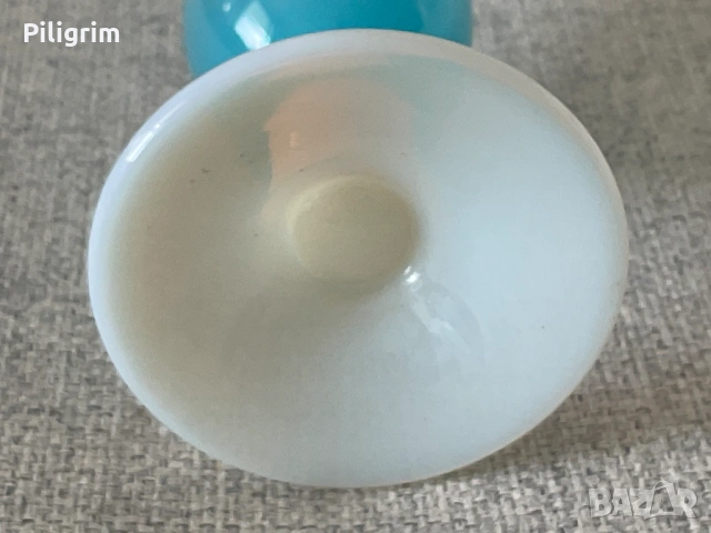 Ваза от опалово стъкло за едно цвете, Италия., снимка 5 - Вази - 53792253