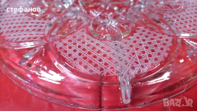 Кристален поднос, ордьоври, ядки, мезета, снимка 5 - Прибори за хранене, готвене и сервиране - 50526967