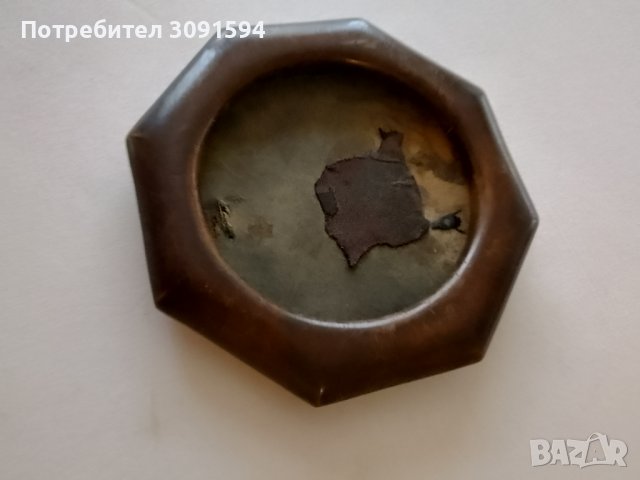 Стара дървена рамка за снимка , снимка 2 - Антикварни и старинни предмети - 44291663