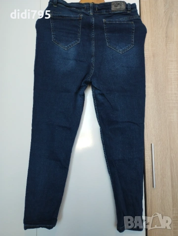 Дамски дънки, снимка 2 - Дънки - 53846931