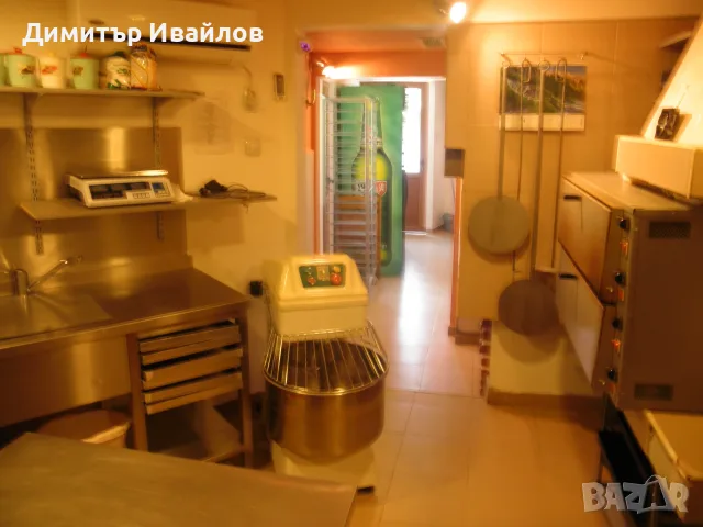 Отдавам под наем Пекарна в гр.Банско, снимка 3 - Магазини - 56330846
